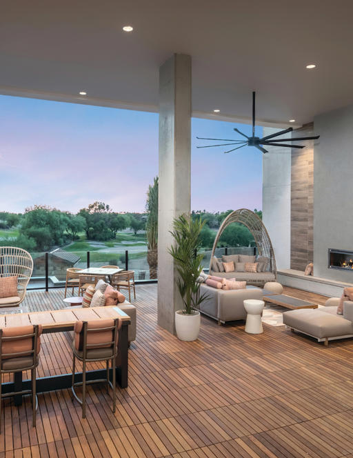 Residences Kierland overlook lounge